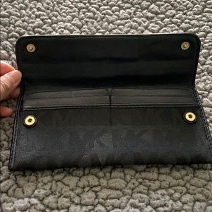 Michael Kors Bags - MK wallet Michael Kors Bags - MK wallet